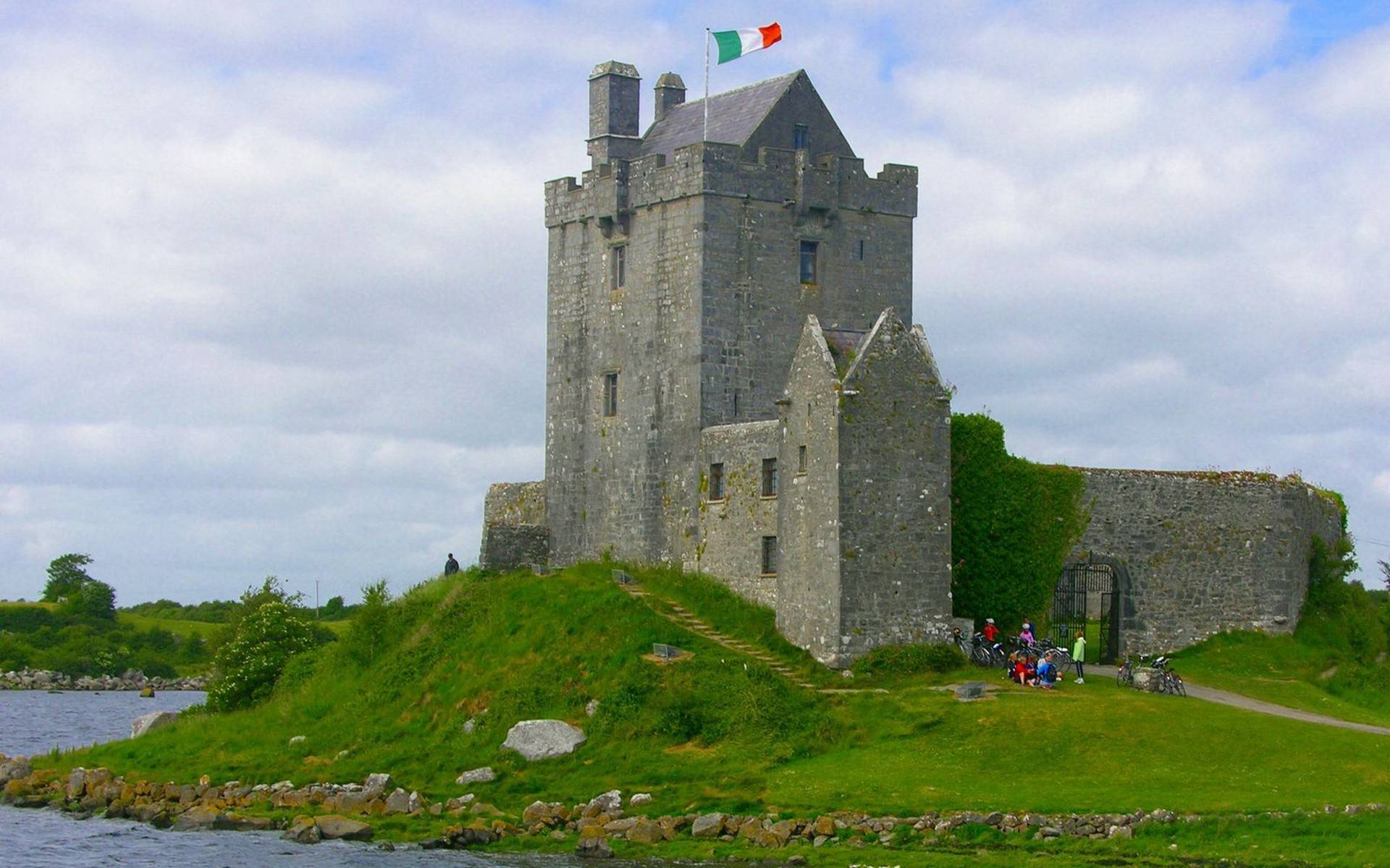 Castles Ireland Wallpaper