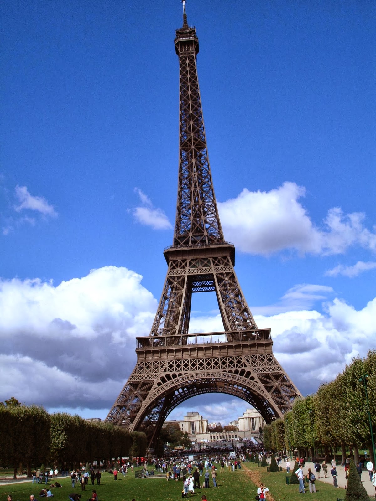 Mobile Wallpaper iPhone HD Eiffel Tower