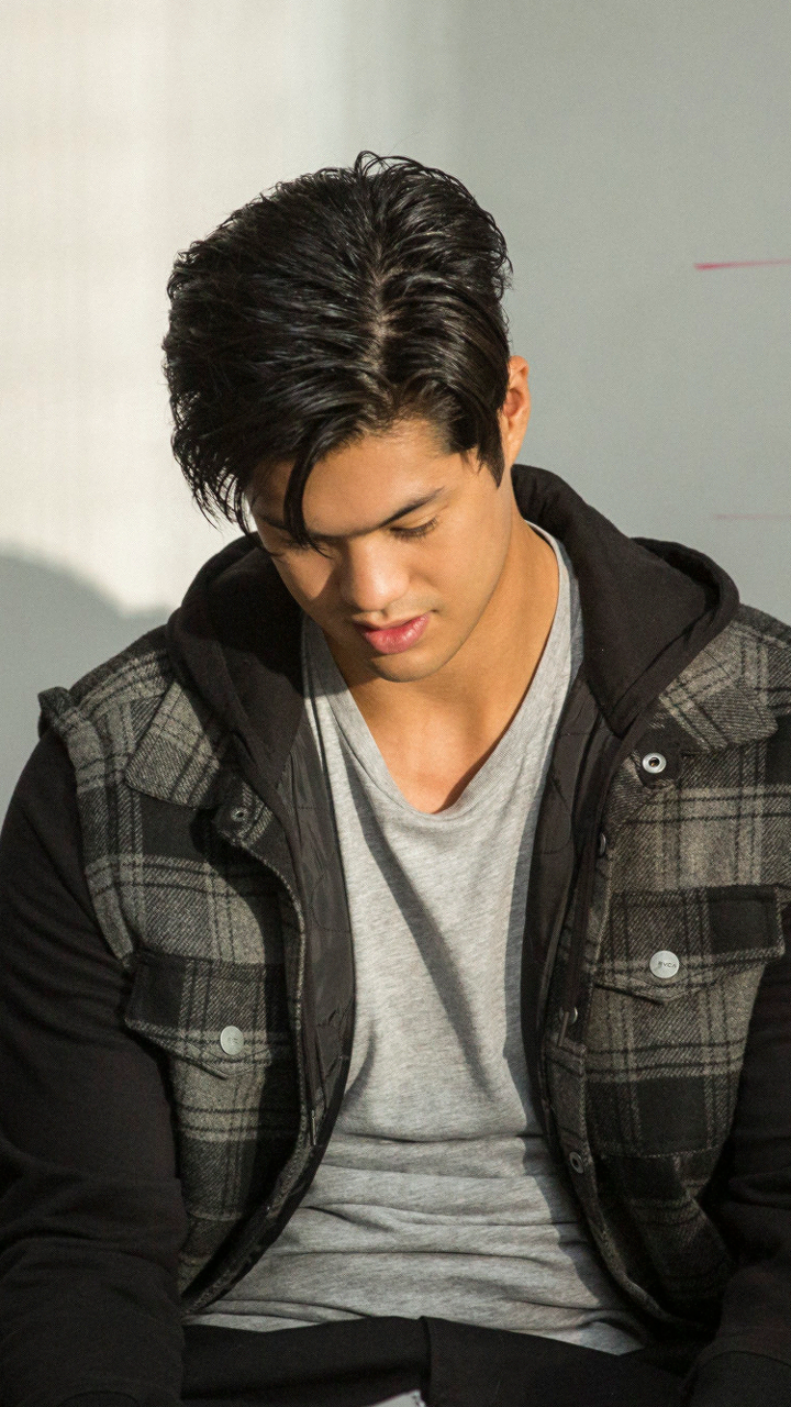 Image About Zach Damsey Ross Butler On We Heart It See More