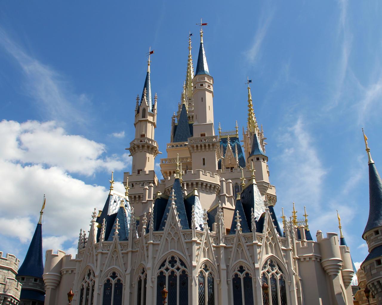 Beautiful Cinderella Castle Desktop Background