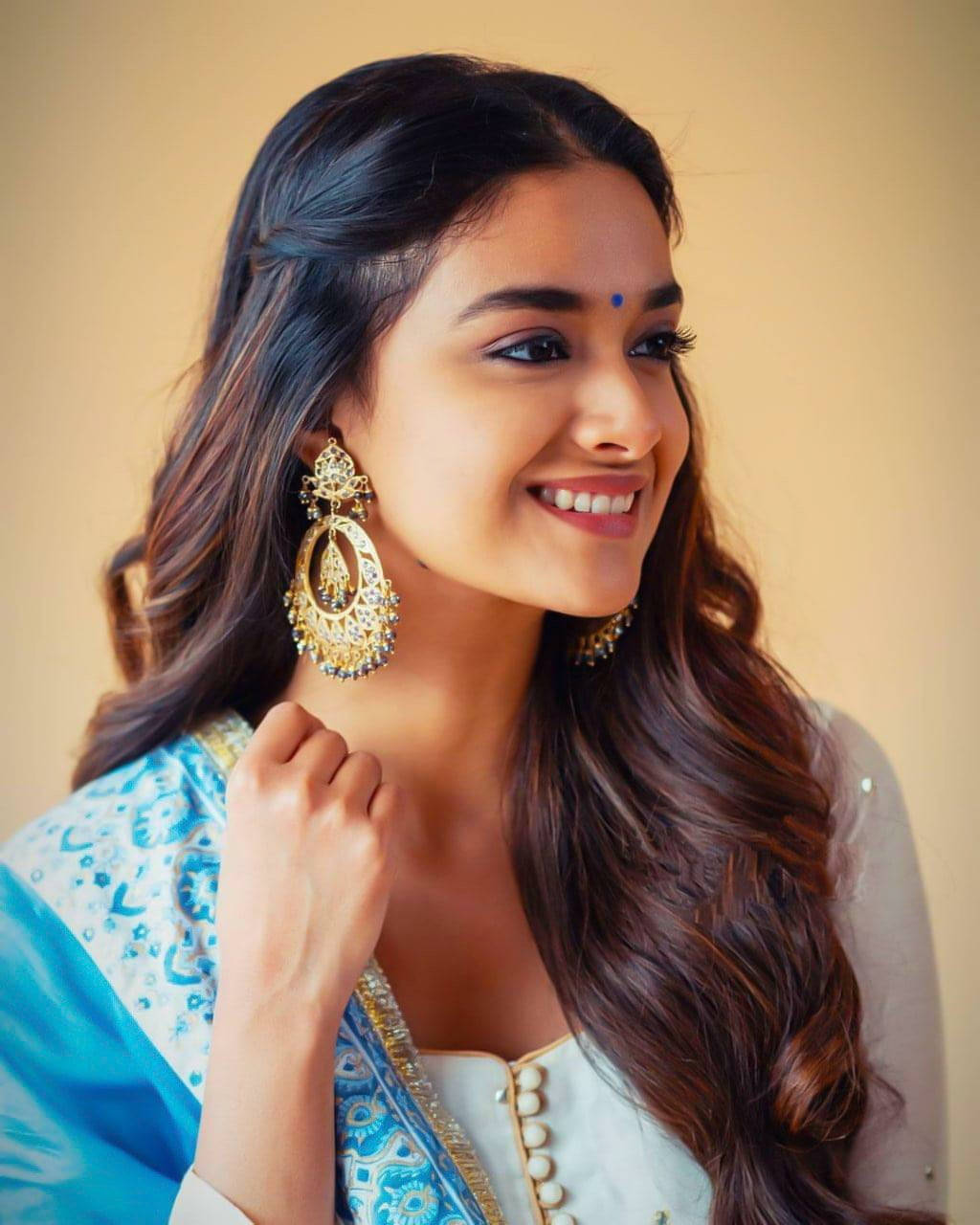 Keerthi Suresh Wallpaper