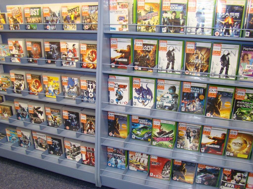 Gamestop The Scapegoat Why Used Games Debate Isn T So Simple Wired