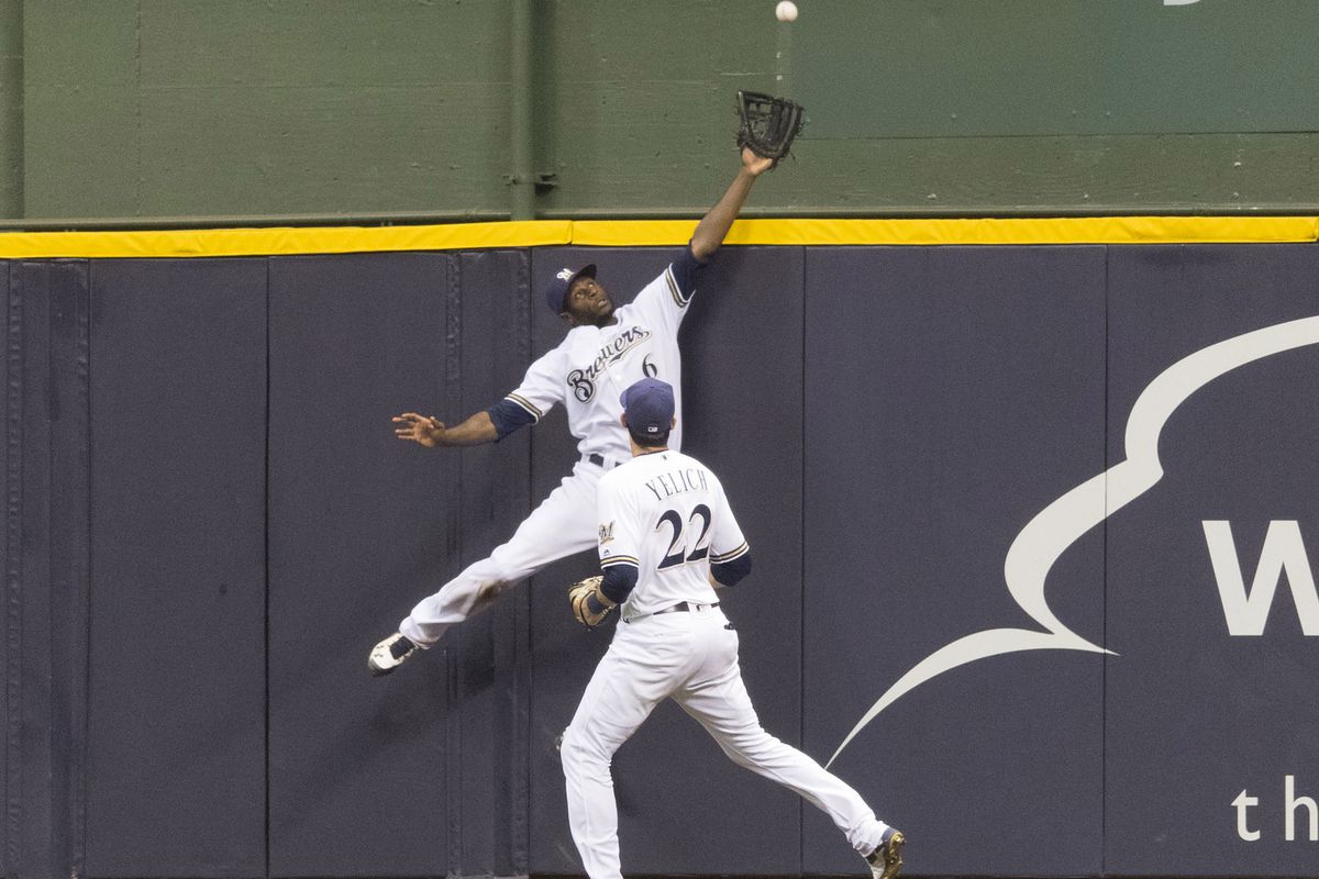 Lorenzo Cain Robs The Cardinals Brewers Win Opener Brew