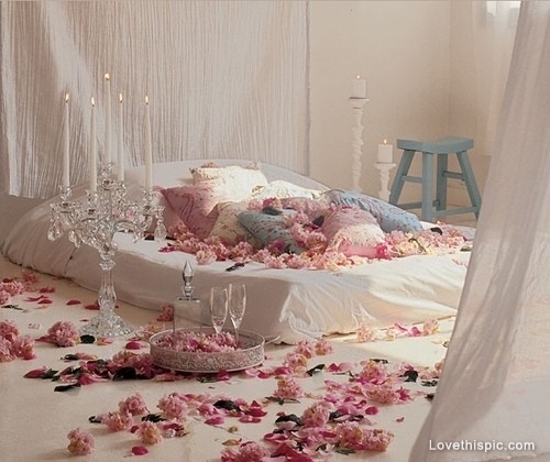 Bed Of Roses Pictures Photos And Image For