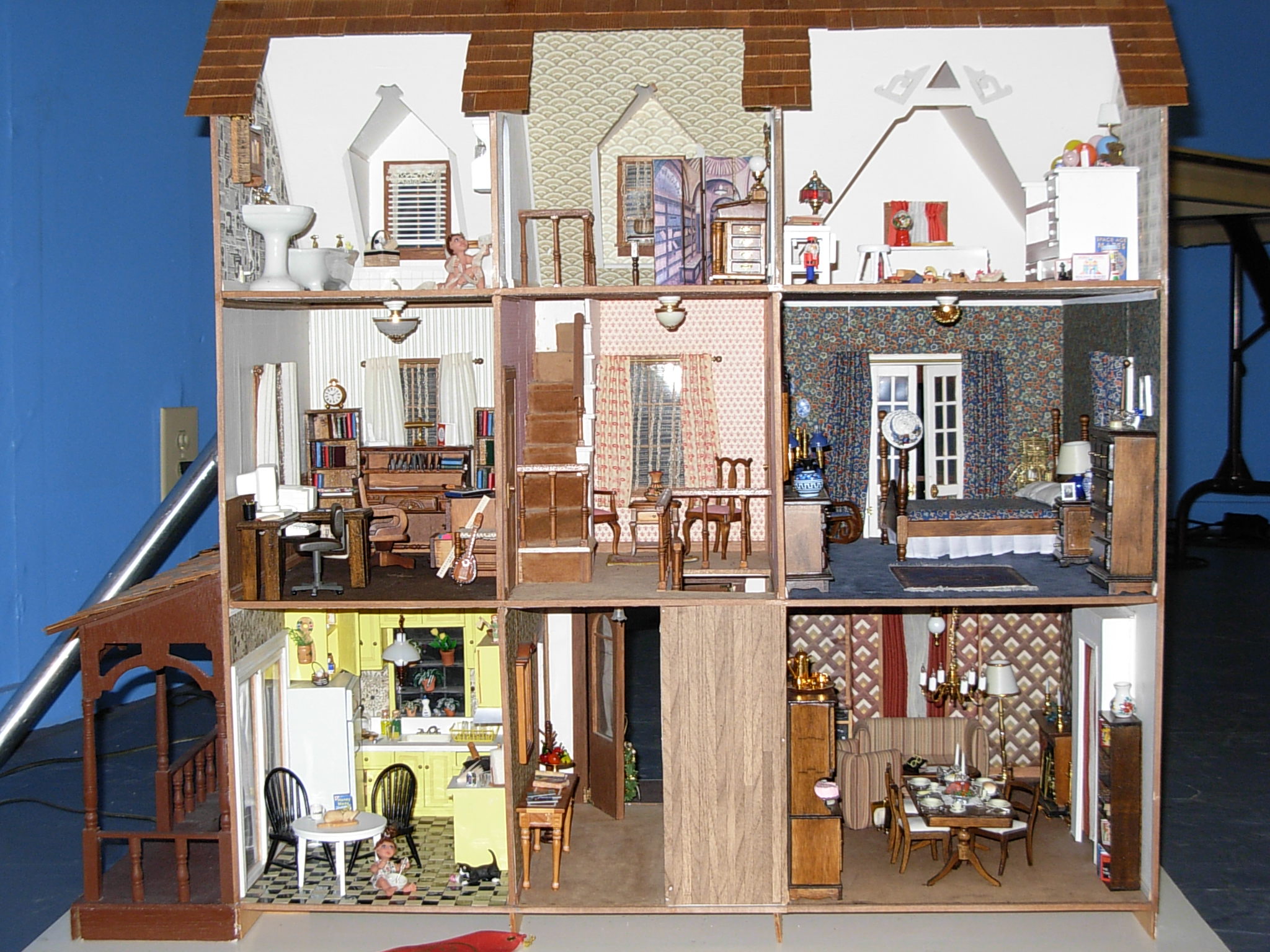 49 How To Wallpaper A Dollhouse On Wallpapersafari