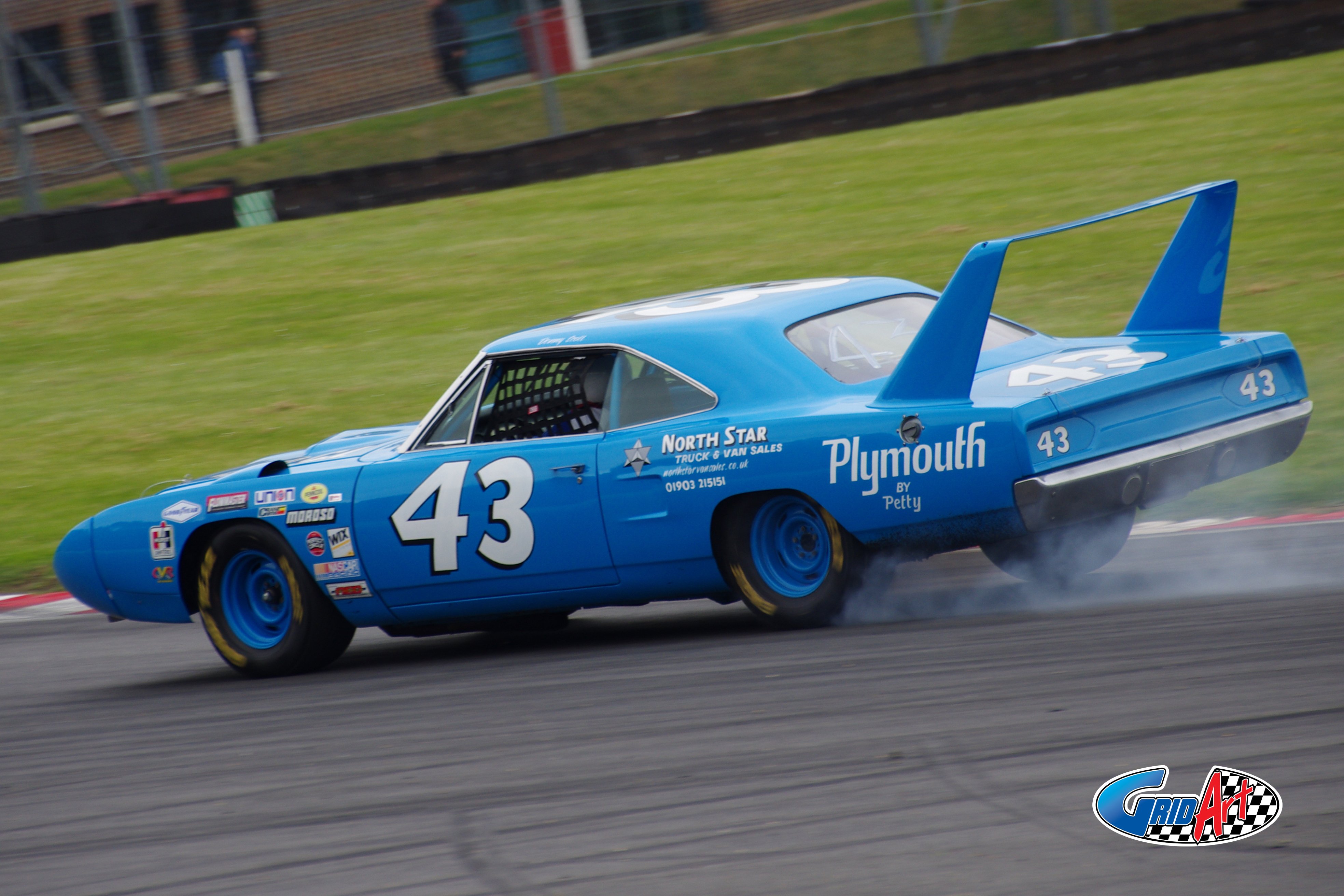 Classic Muscle Plymouth Road Runner Superbird Supercars Nascar
