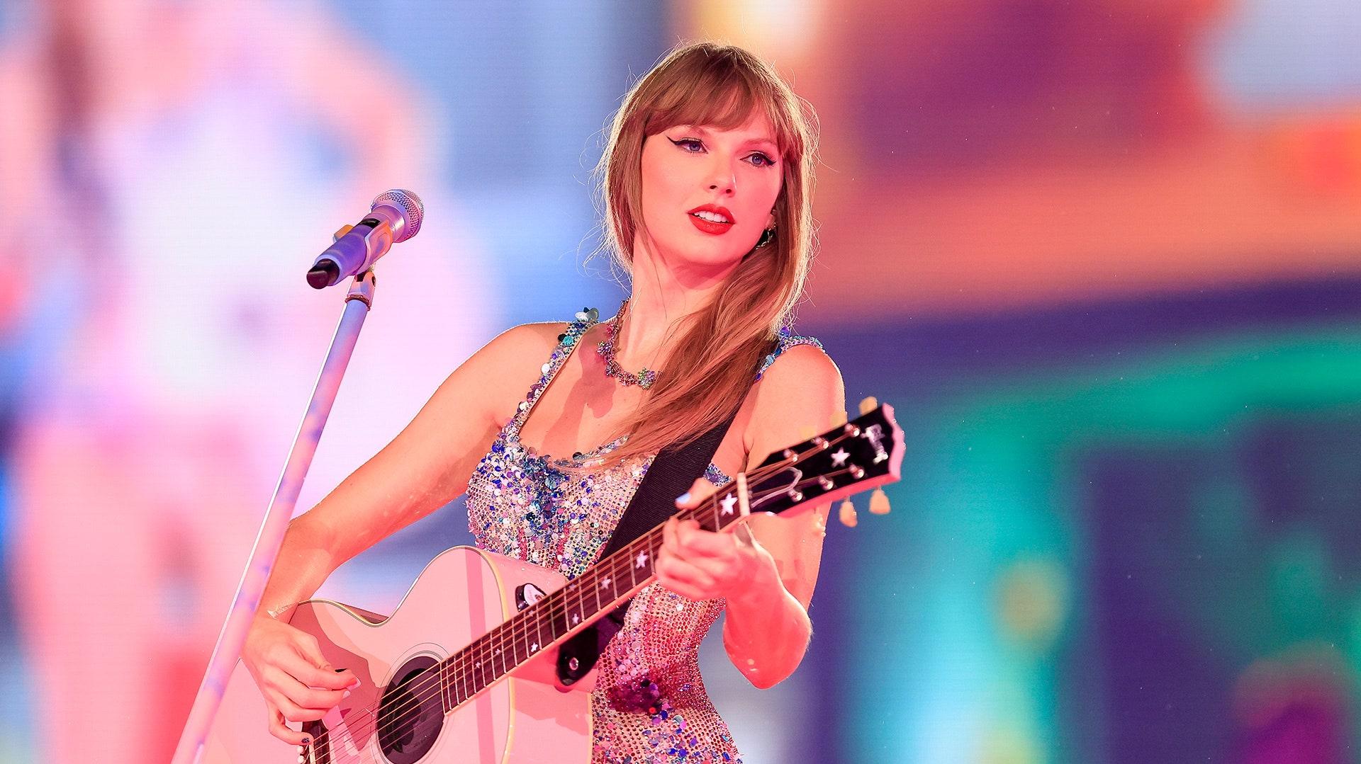 Taylor Swift S Eras Tour Concert Film Is Coming To Streaming