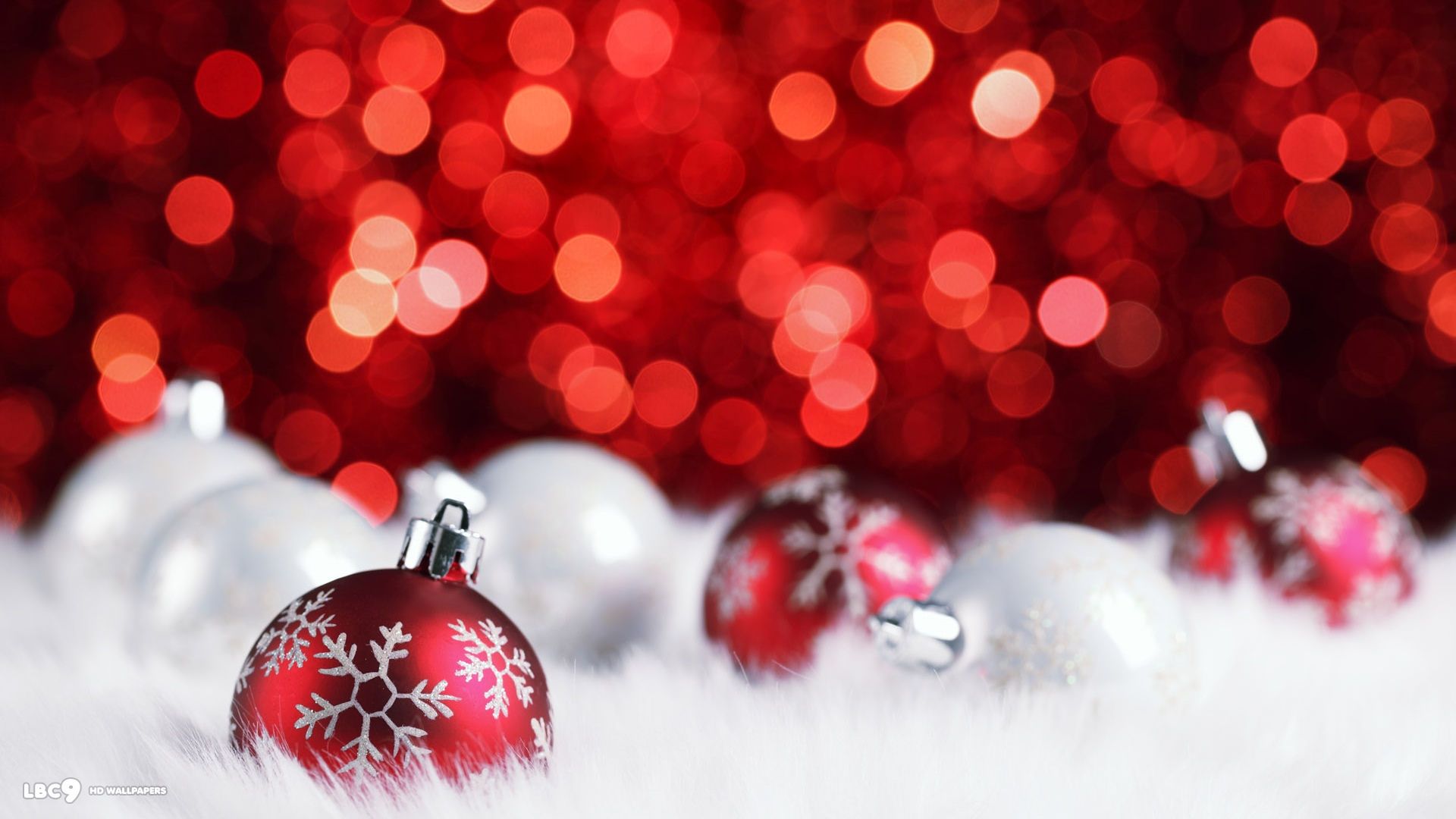 Red Silver Christmas Balls Decorations Bokeh Holiday Desktop