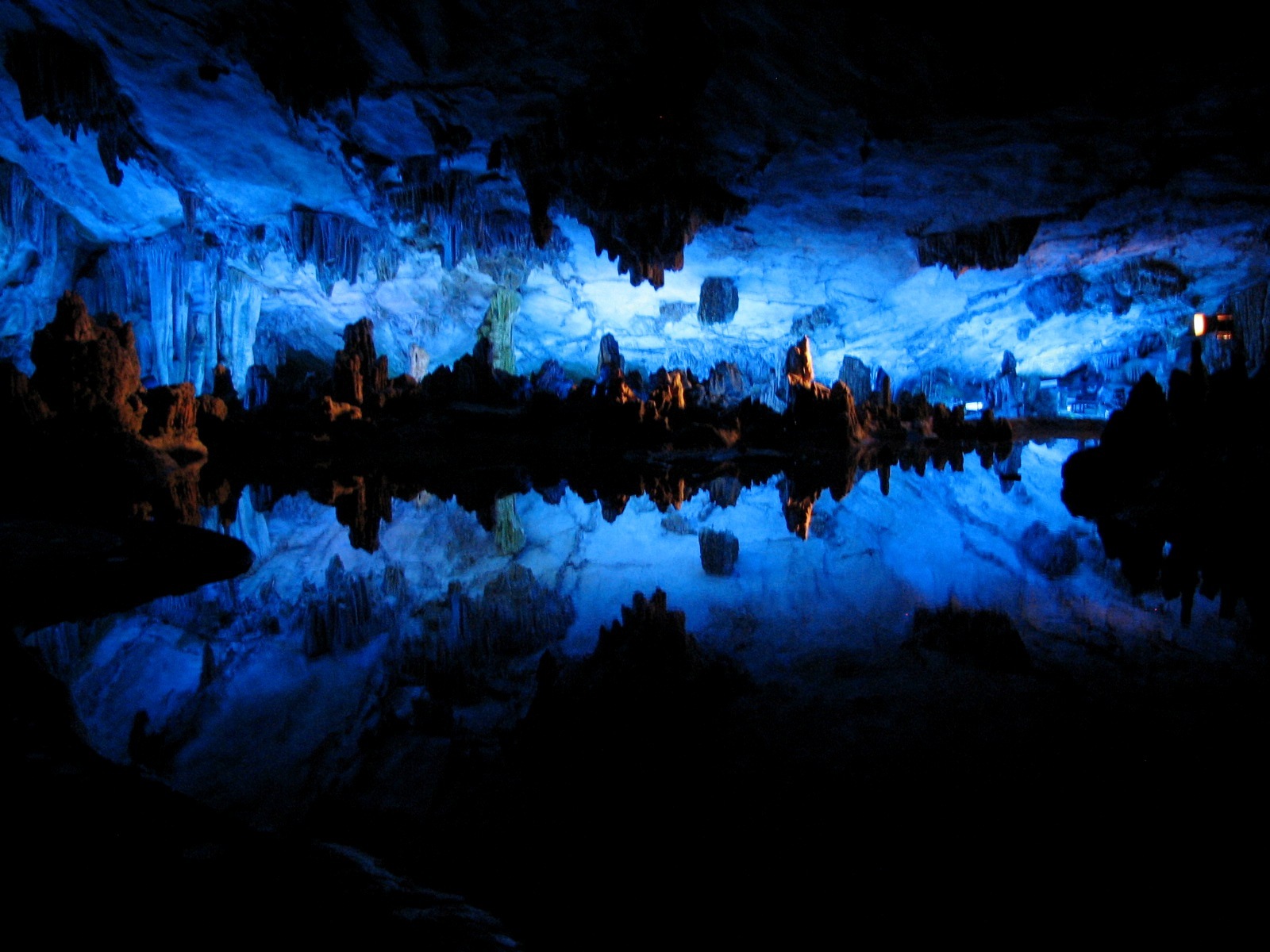 Guilin Caves Pictures