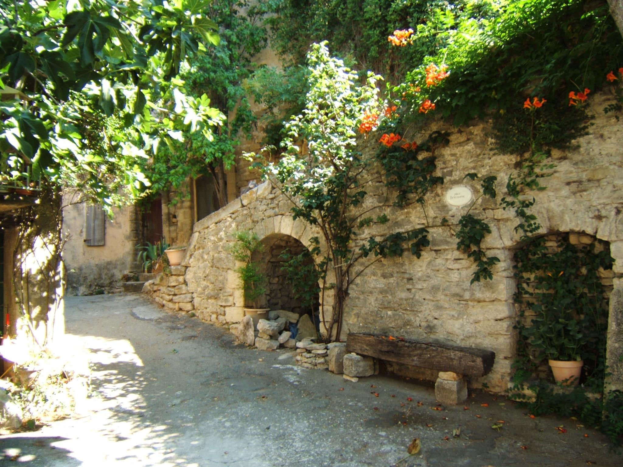 Old Street In Provence France Wallpaper And Image