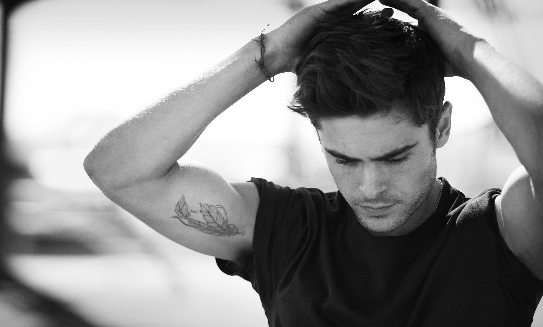 Awesome Zac Efron Wallpaper Full HD Pictures