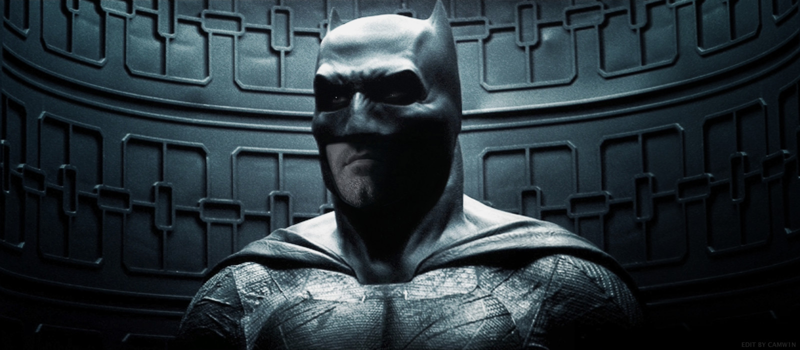 Batman v Superman: Dawn of Justice downloading