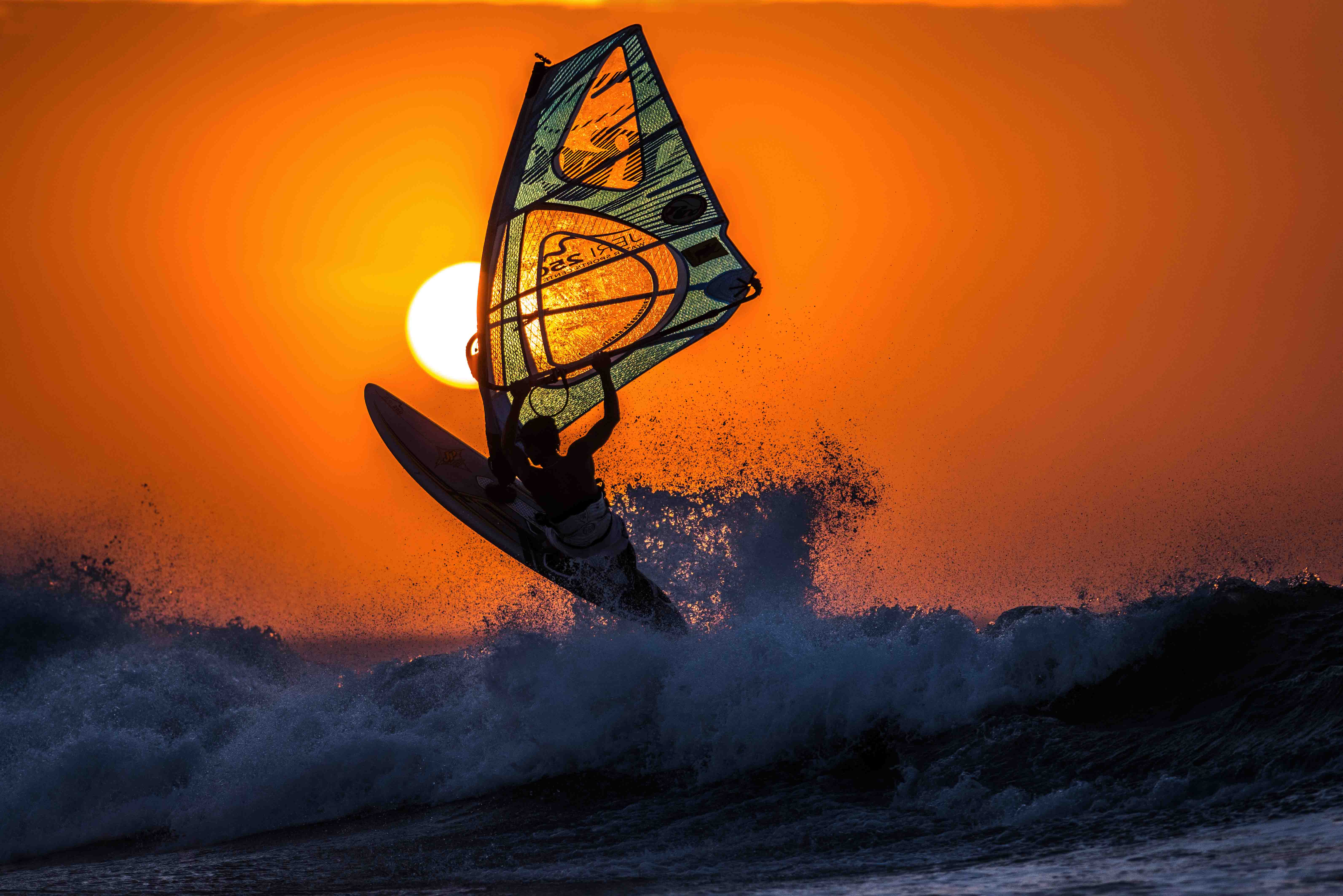 Windsurfing In Ocean Wave Wallpaper Dreamlovewallpaper