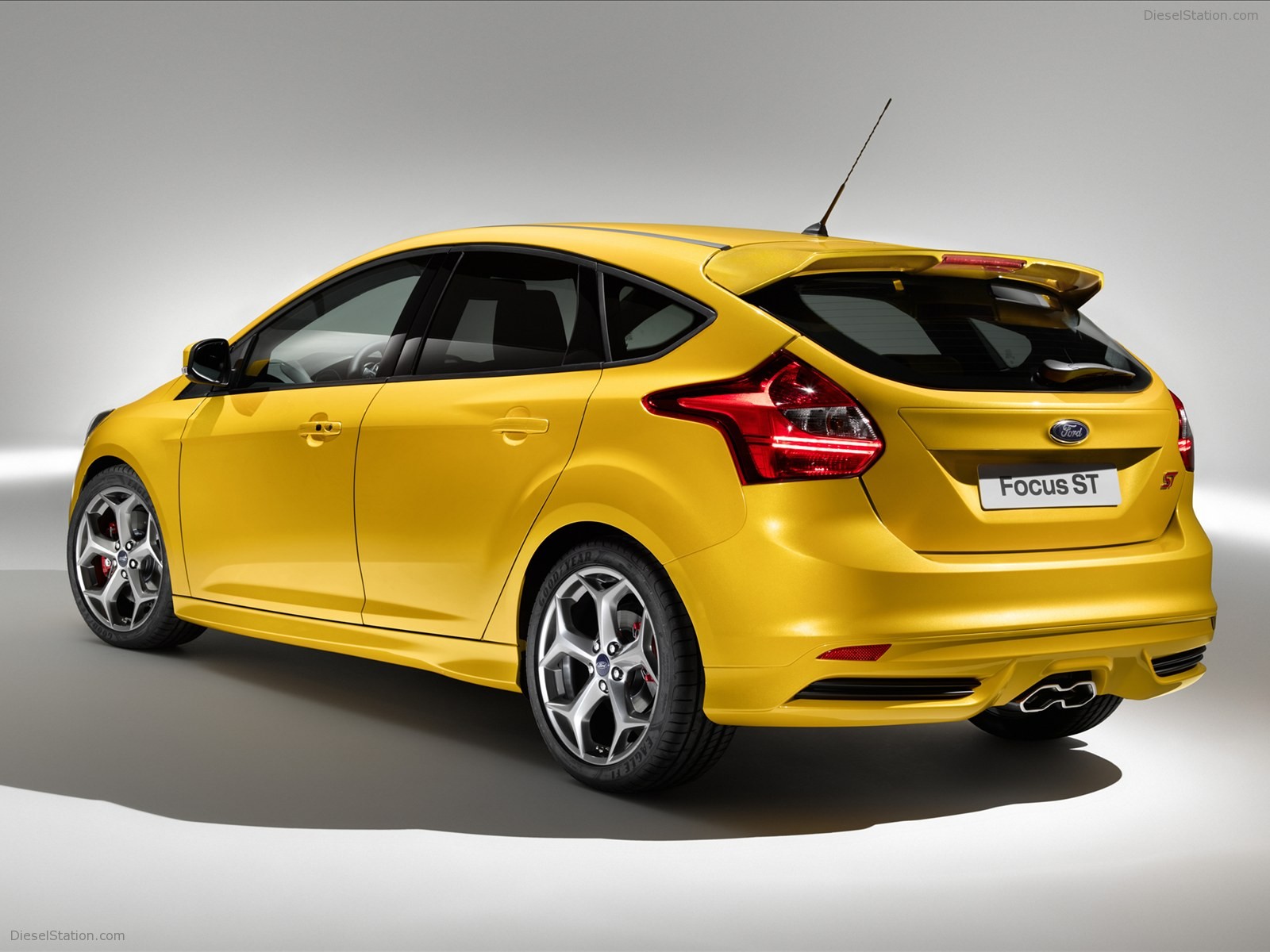 Home Ford Focus St