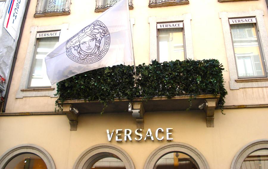 World S First Versace Home Flagship Will Open This Fall In Gastown