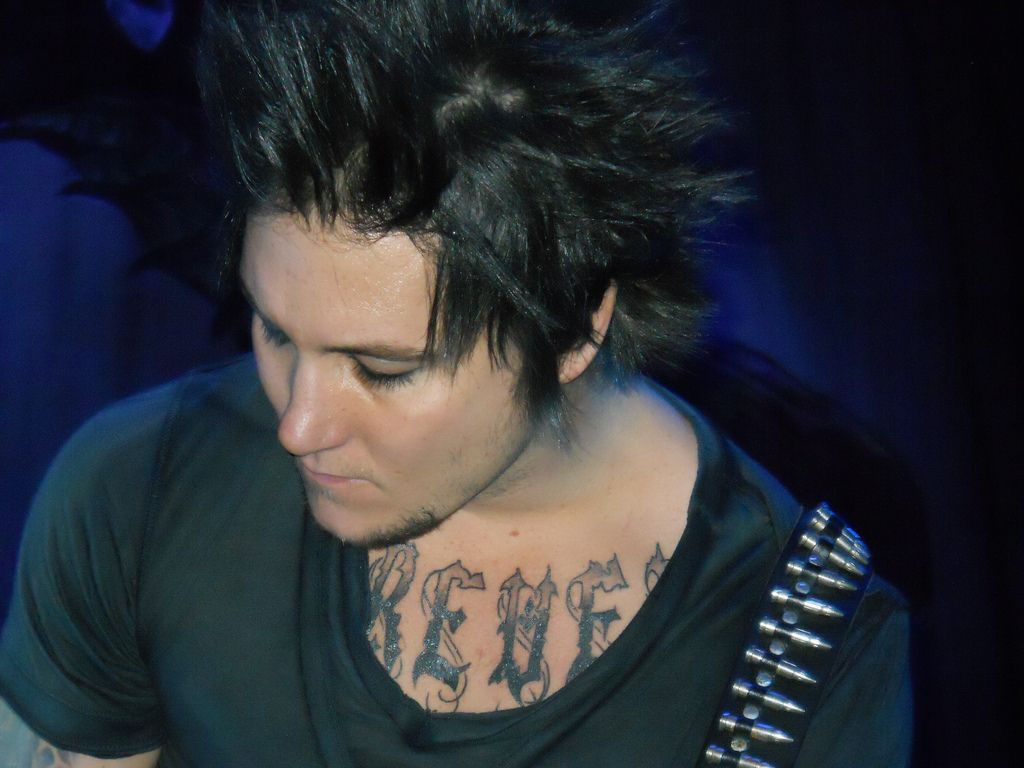 Synyster Gates 2015 Wallpapers 1024x768