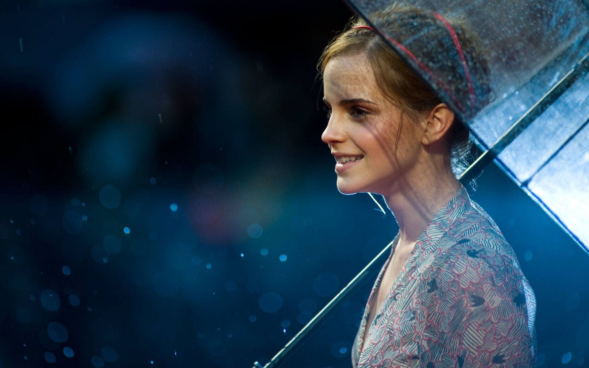 Widescreen HD Emma Watson Wallpaper