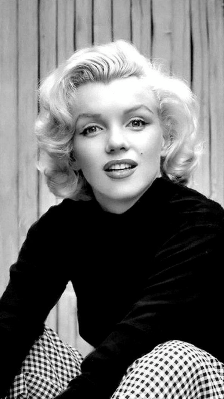Marilyn Monroe Lockscreens