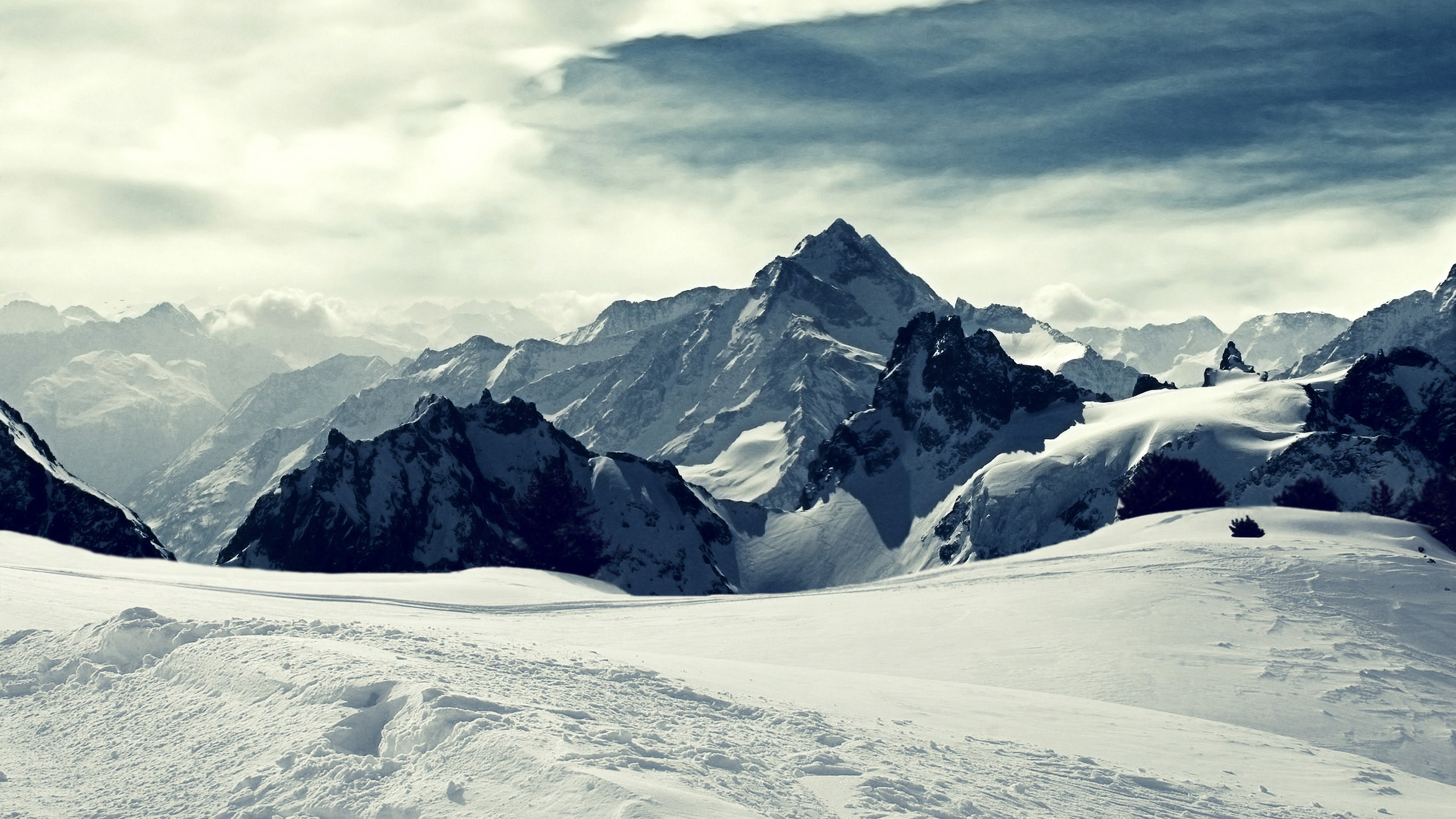 Download Snowy Mountains HD Wallpaper 2560x1440