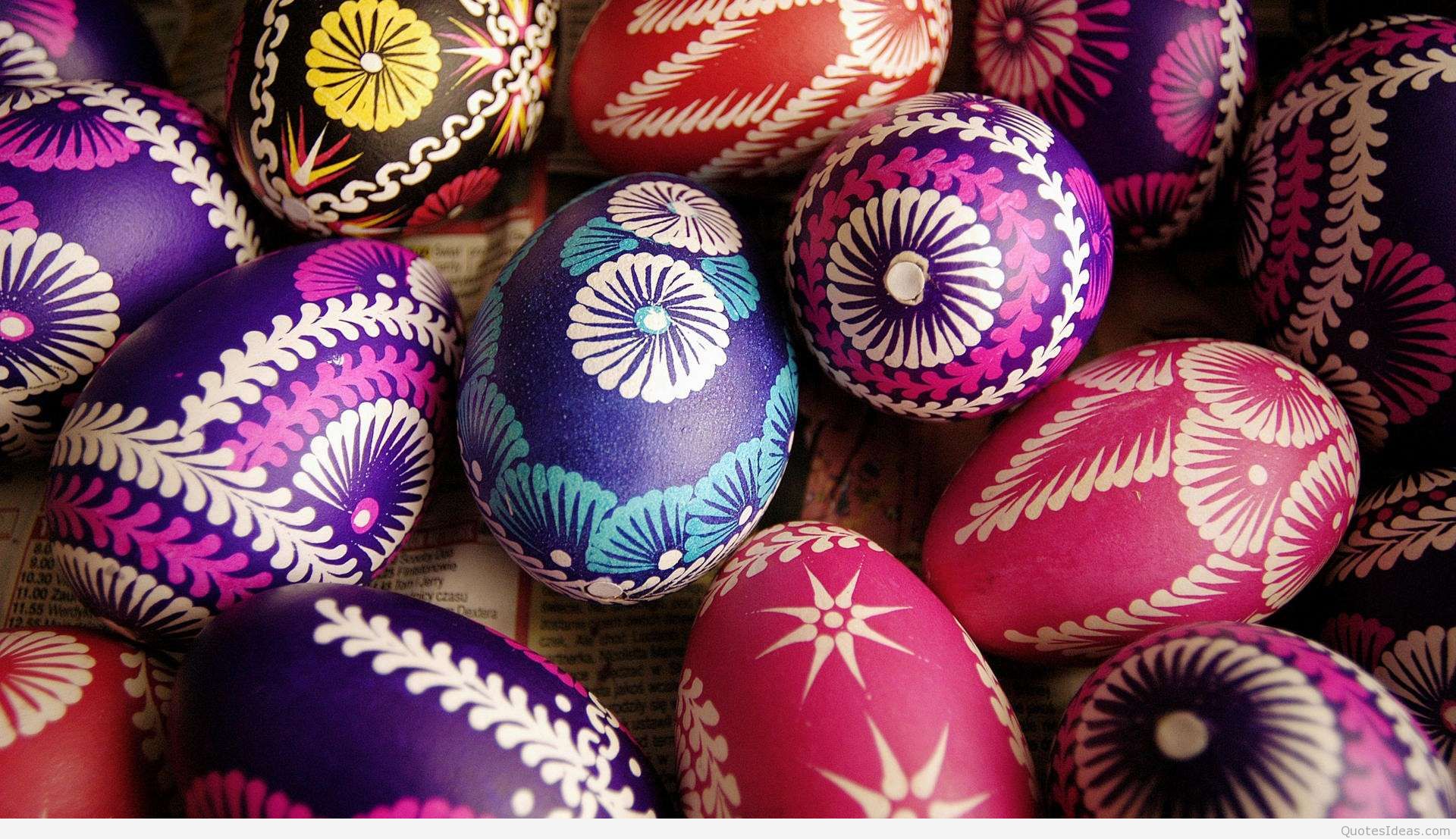 Wallpaper Easter Eggs
