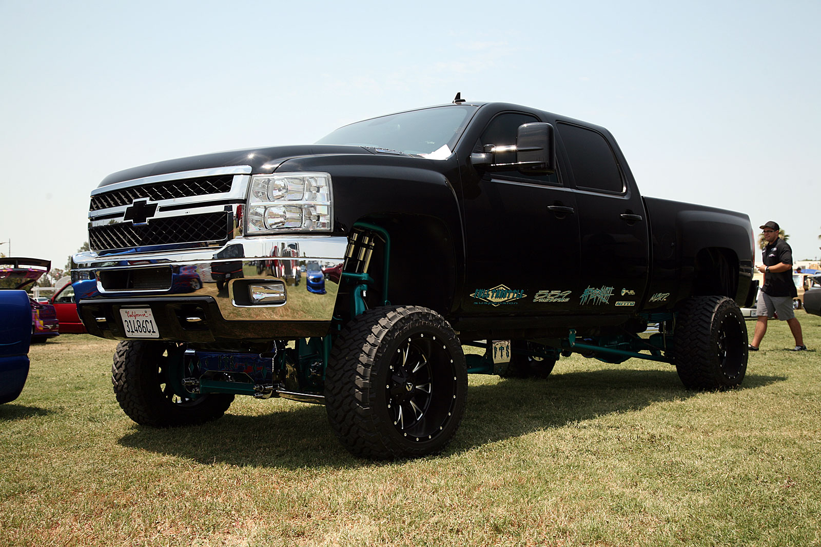 Summer Madness Show Coverage Lifted Chevy Silverado