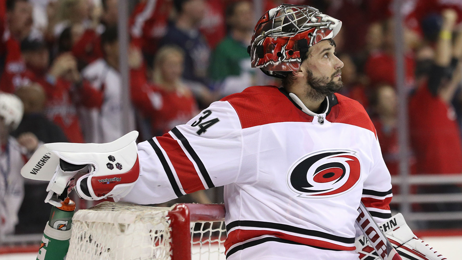 Hurricanes Goalie Petr Mrazek Edly Out Game Sporting News