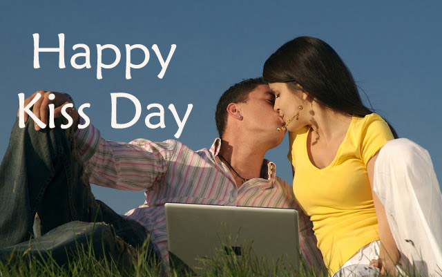 Happy Kiss Day Wallpaper Imgkid The