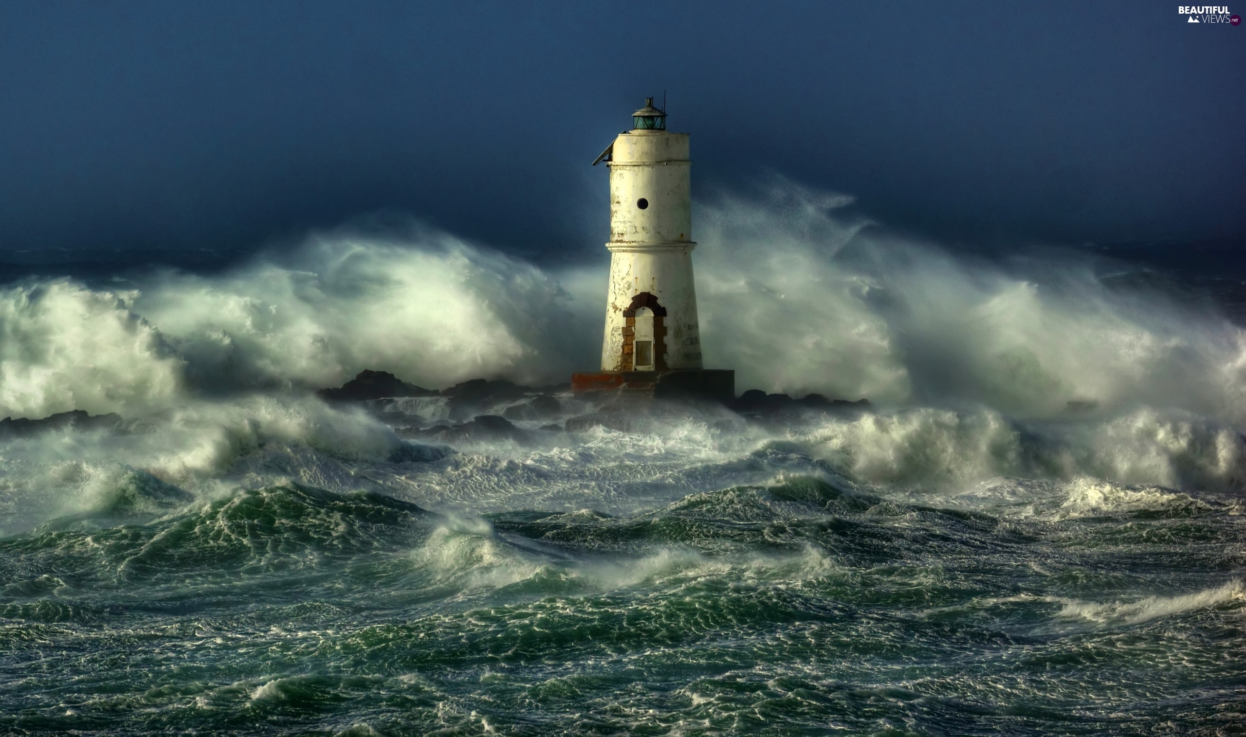 Rough Lighthouse Maritime Sea Beautiful S