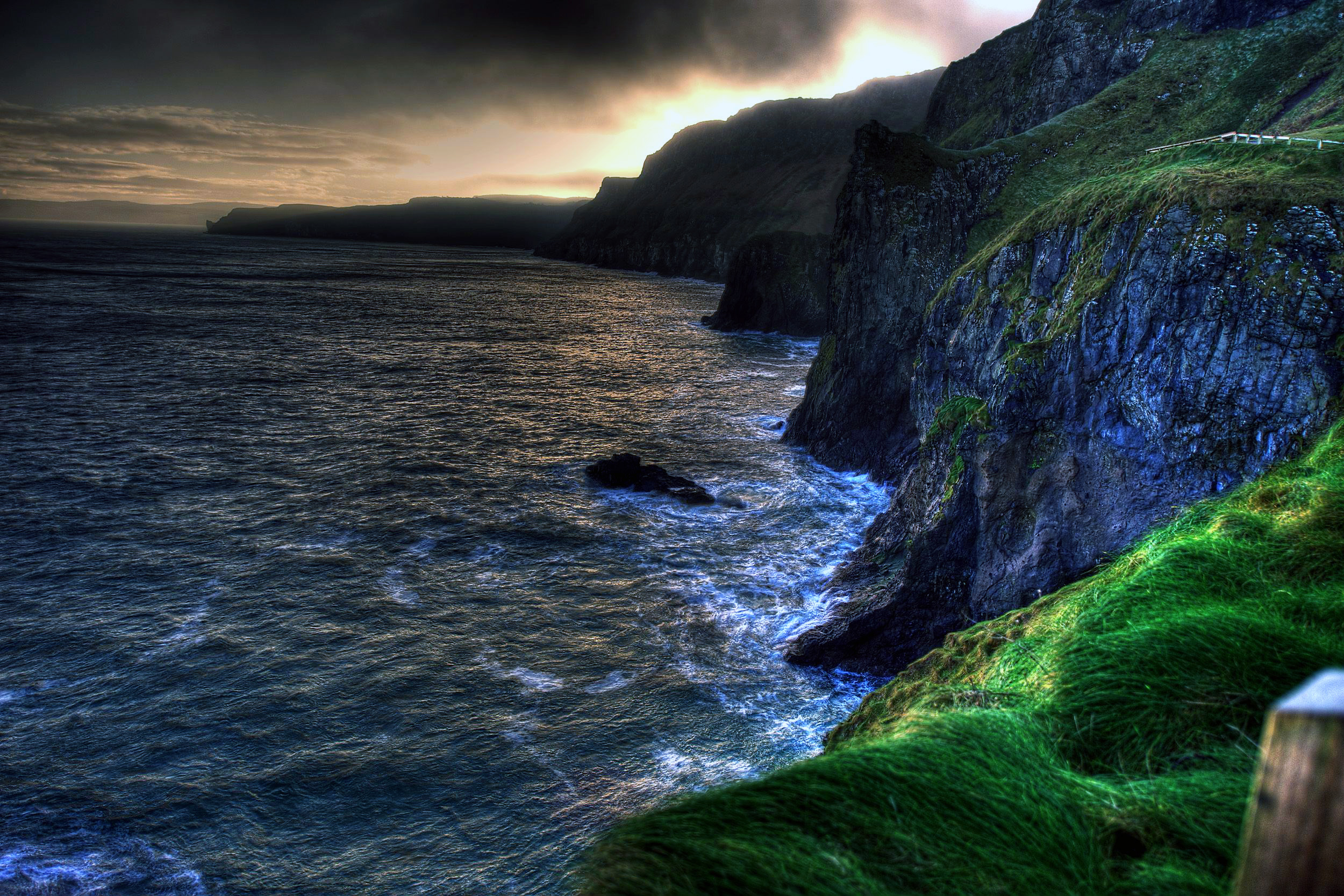 The wallpaper of amazing coastline of Ballintoy in Northern