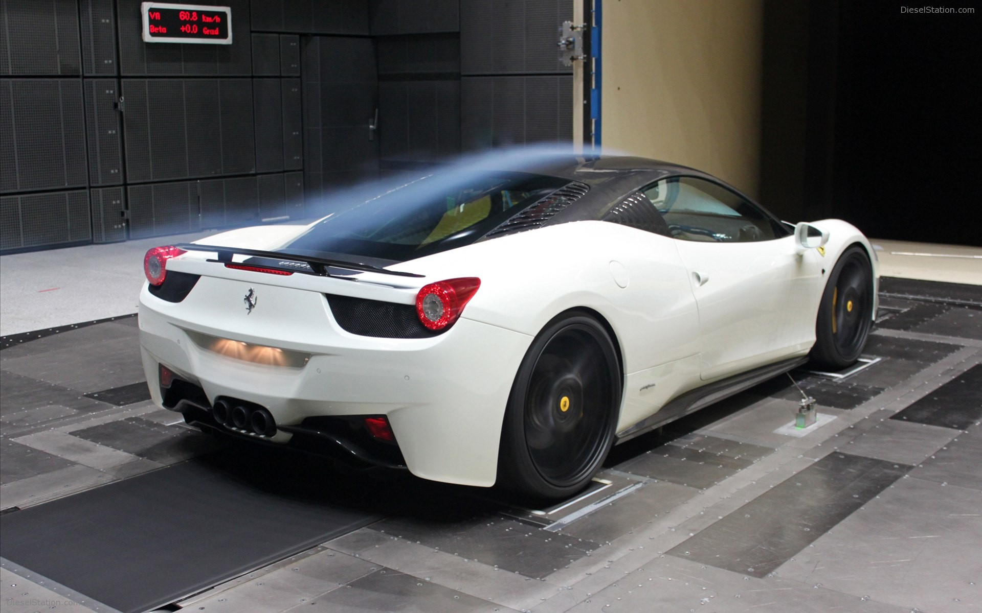 Novitec Rosso Refines Ferrari Italia Widescreen Exotic Car