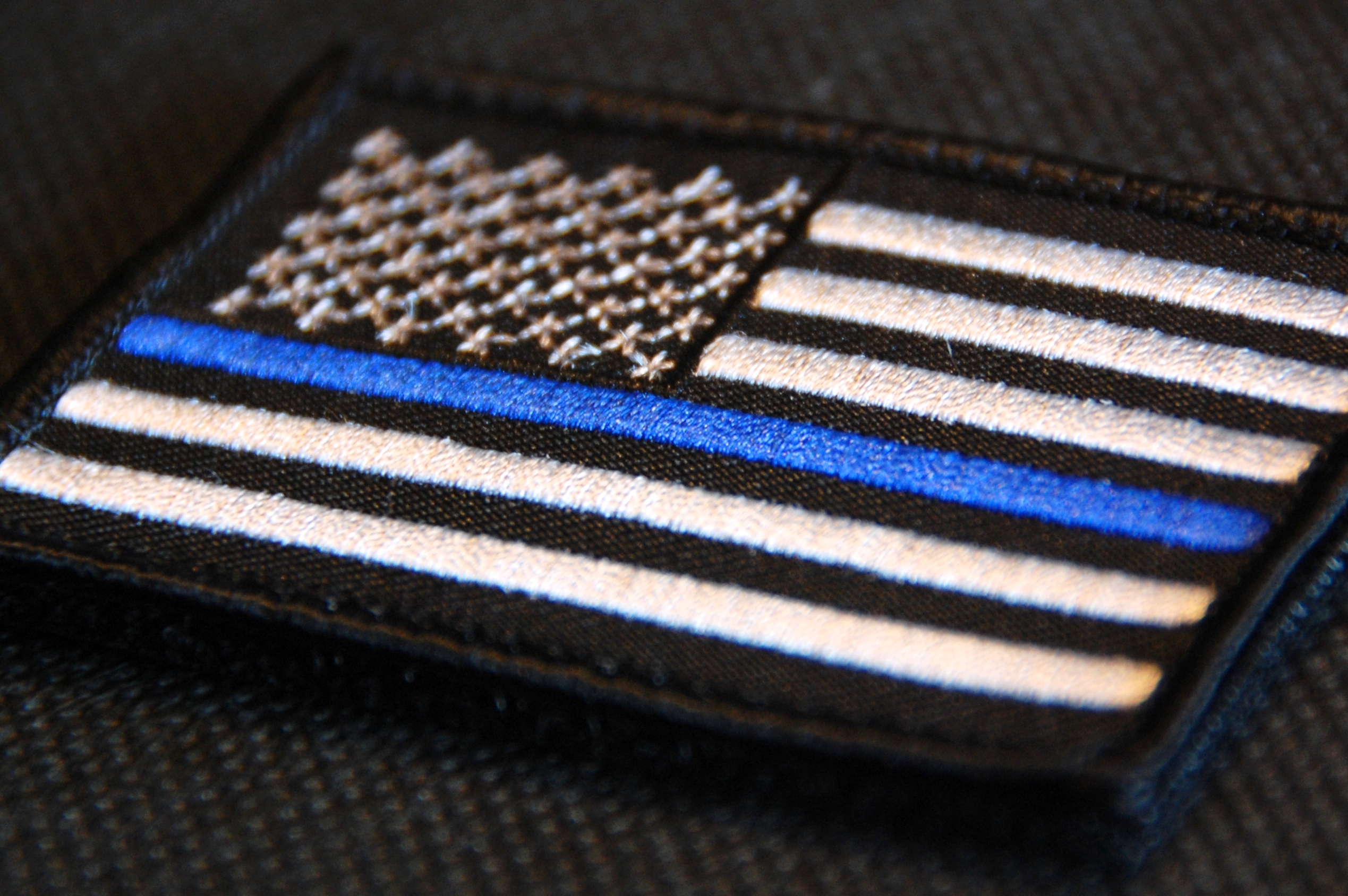 Displaying Image For Thin Blue Line Flag
