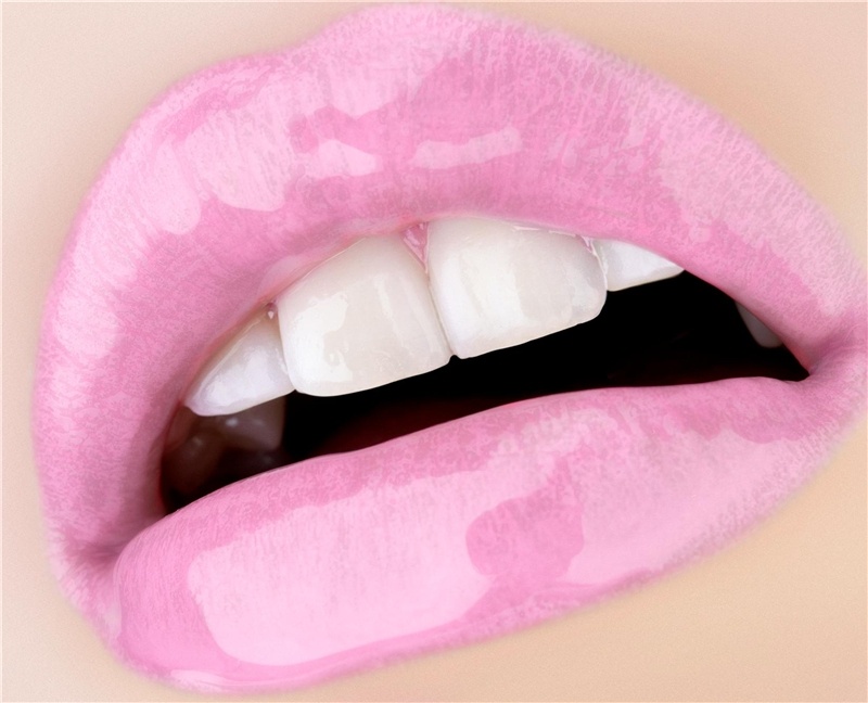 Pink Lips Photo