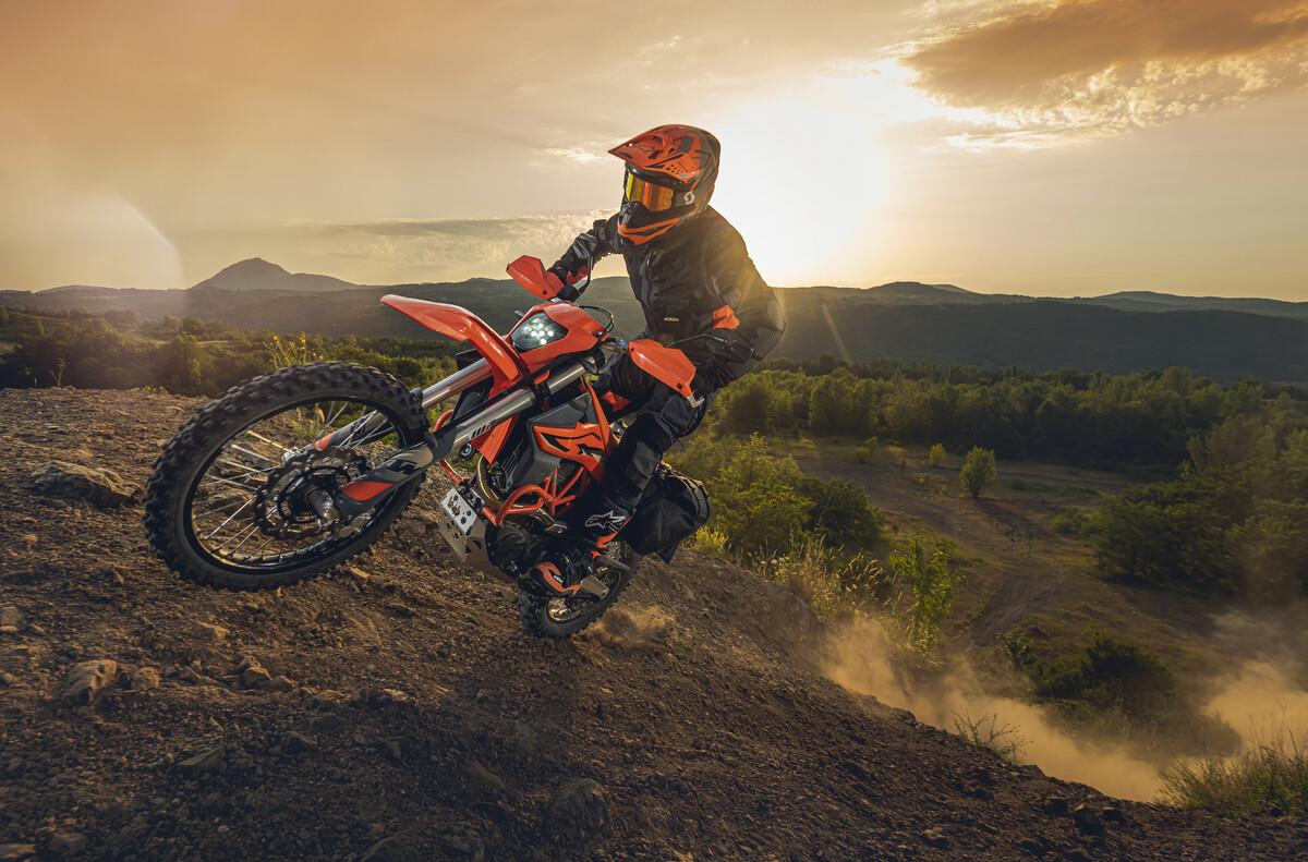 Ktm Lc4 Range Owning Every Avenue Press Center