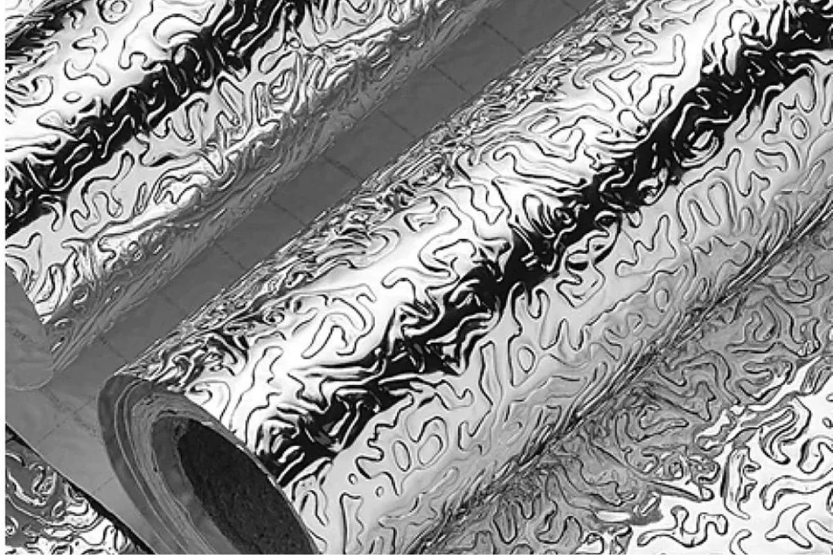 The Benefits Of Foil Wallpaper