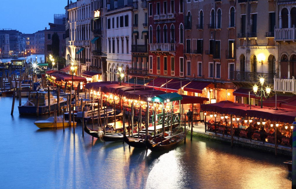 Venice Italy Building House Evening Cafe Lights People Canal