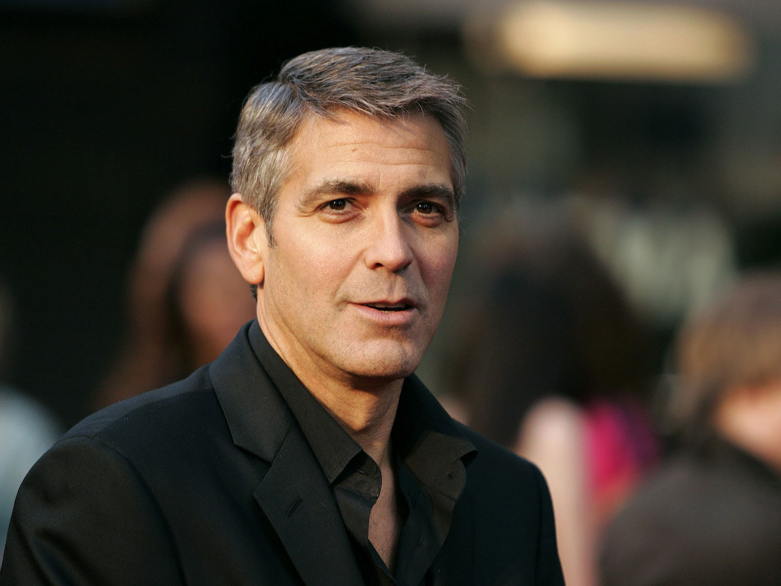 George Clooney Black Suit Computer Background 1065 1600x1200 px