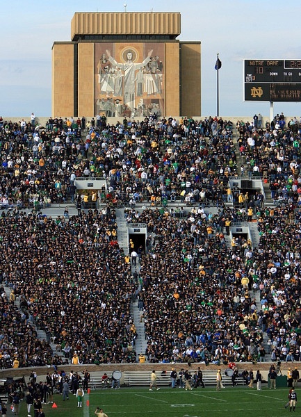 ToucHDown Jesus Notre Dame Football Back Home Again In Indiana