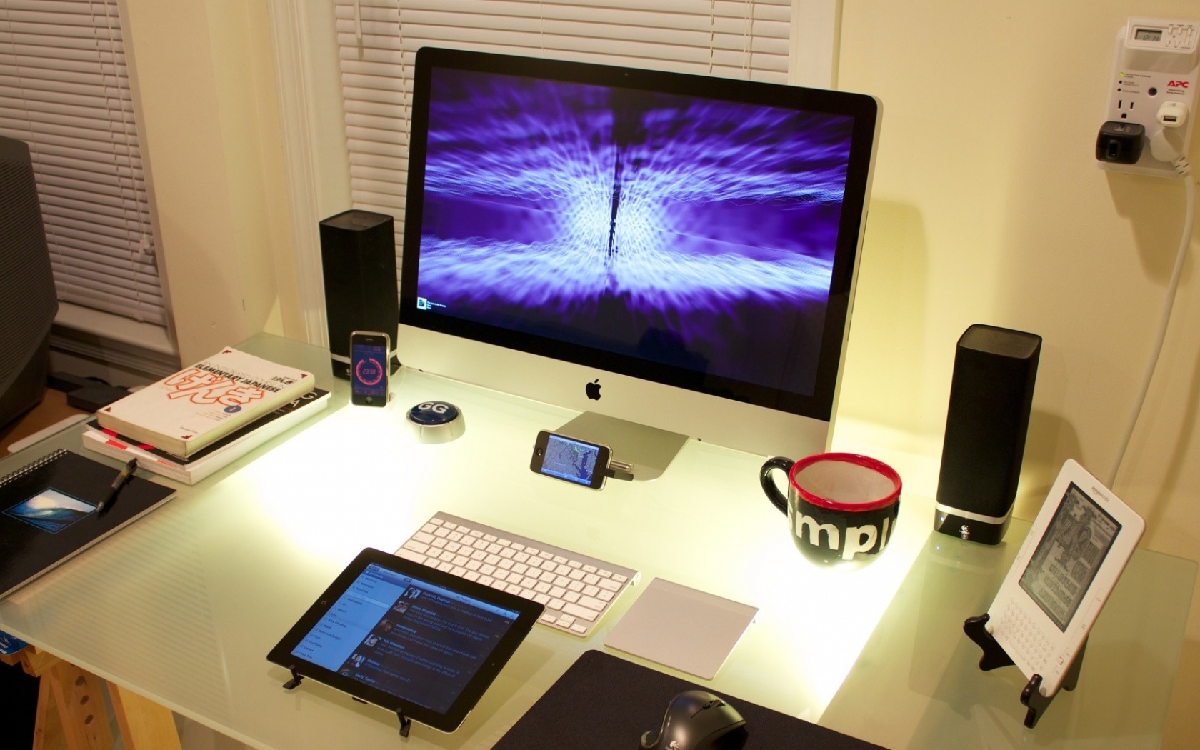 Cool Desktop Set Up Pc And Mac Wallpaper