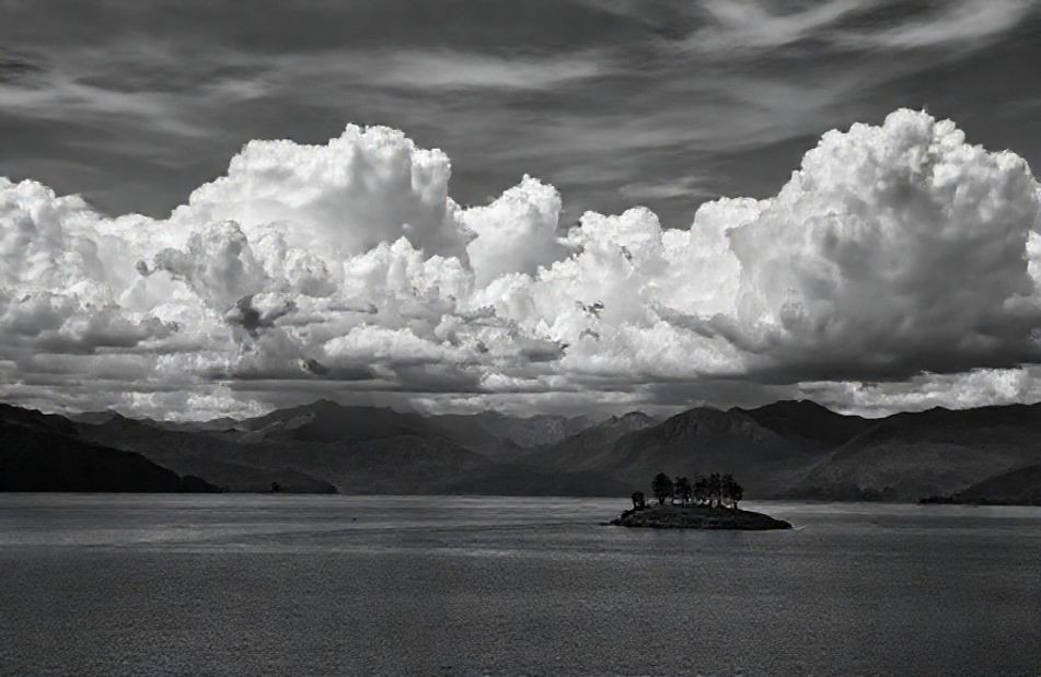 Black And White Hd Wallpaper