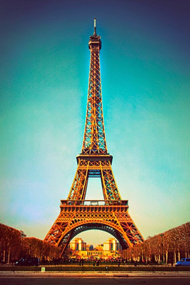 Eiffel Tower Pictures By Eiffeltowerwallpaper Spot