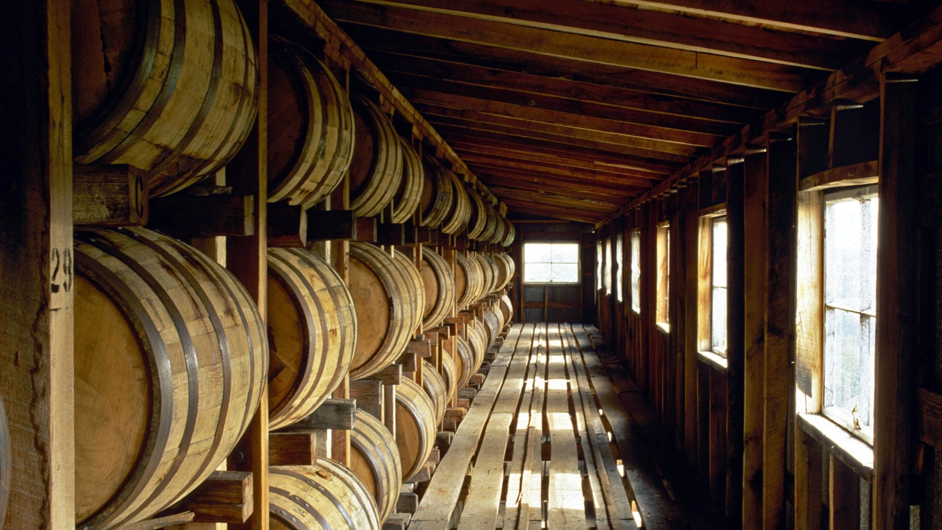 Kentucky Bourbon Barrel Brewing Plant Wallpaper