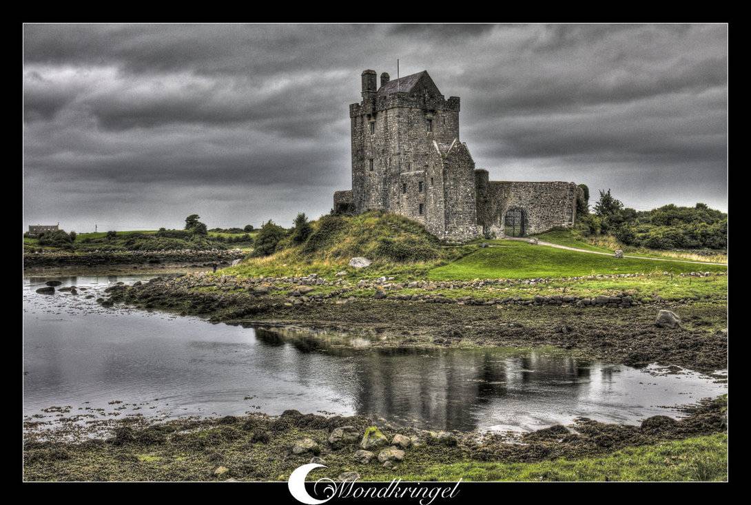 Dunguaire Castle Galway Bay Ireland D N Guaire