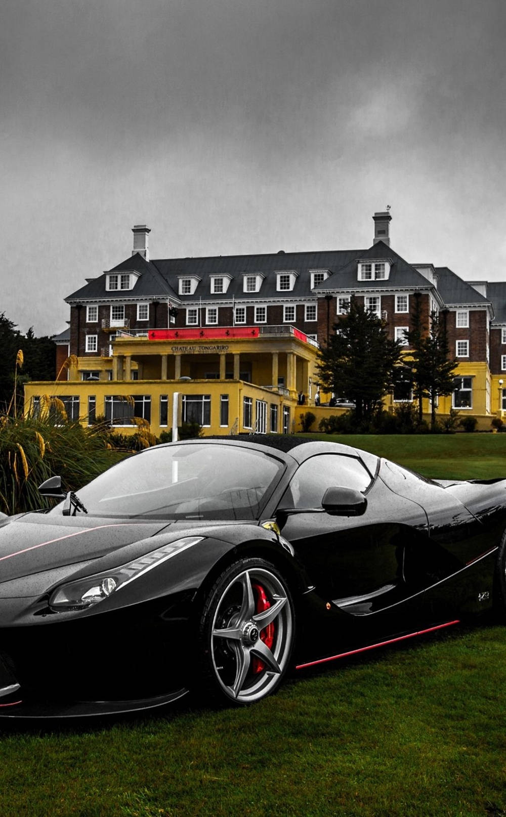 Ferrari iPhone Wallpaper