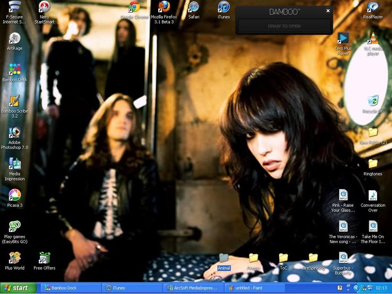 Halestorm Wallpaper