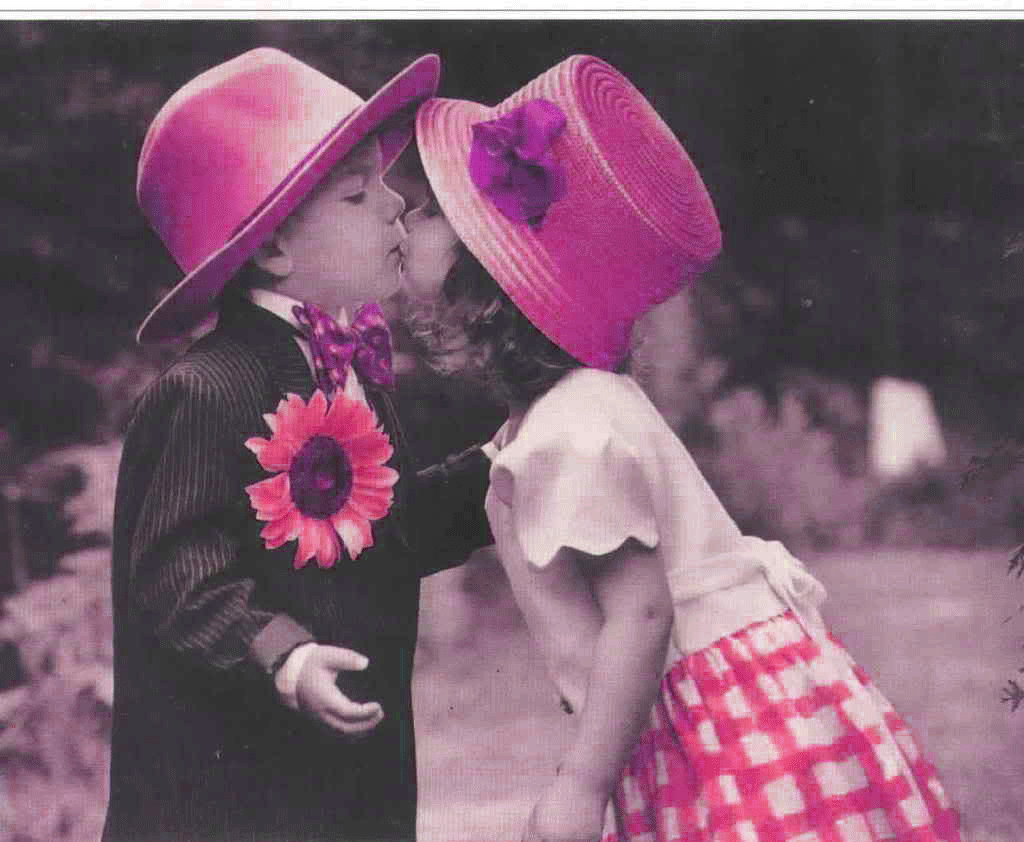 Valentines Wallpaper Valentine Kids Cute Kiss Gif