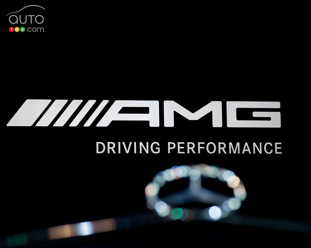 Mercedes amg Logos