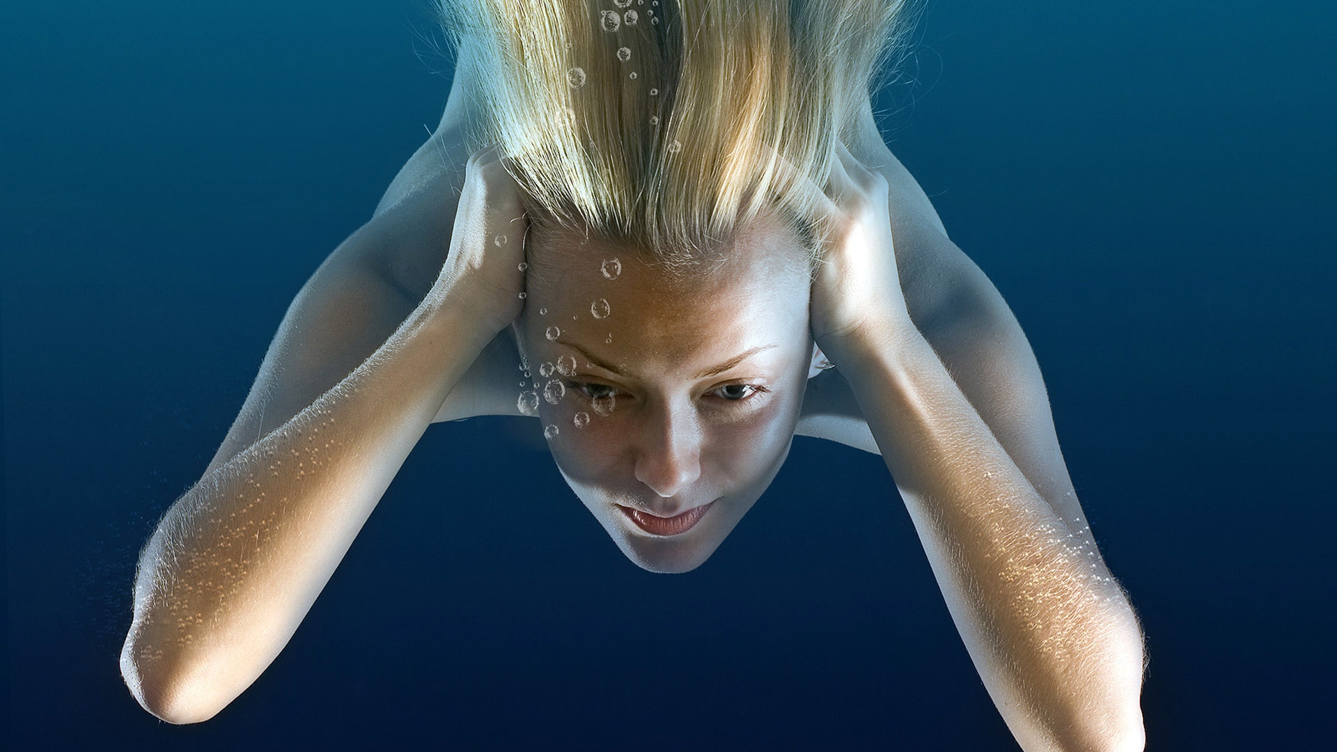 Girl Drowning In Sunlight Water HD Wallpaper   Stylish HD Wallpapers