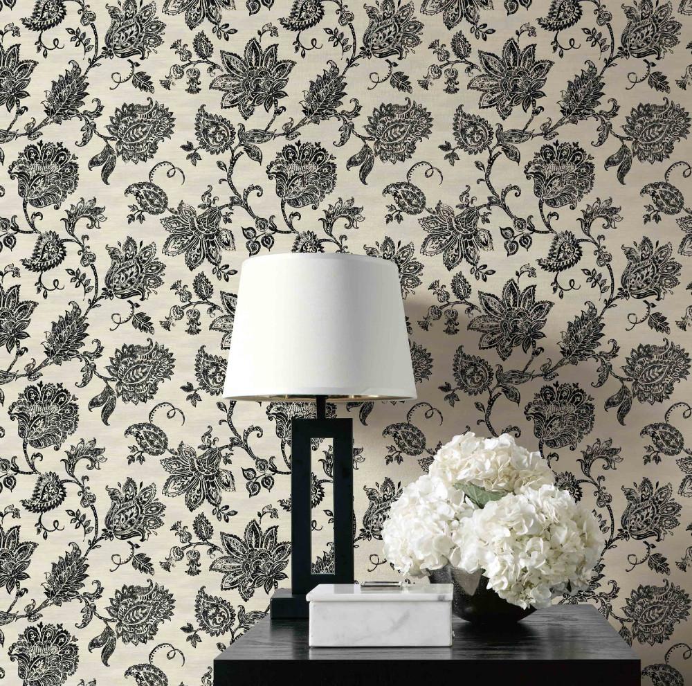 Stamped Jacobean Wallpaper In Onyx From The Nouveau Collection By