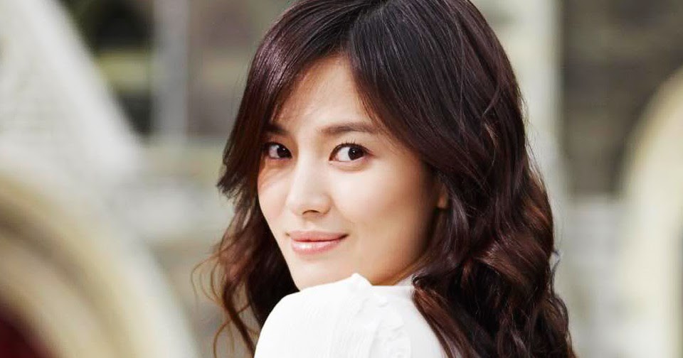 Korean Actress In White Dress Hot HD Wallpaper