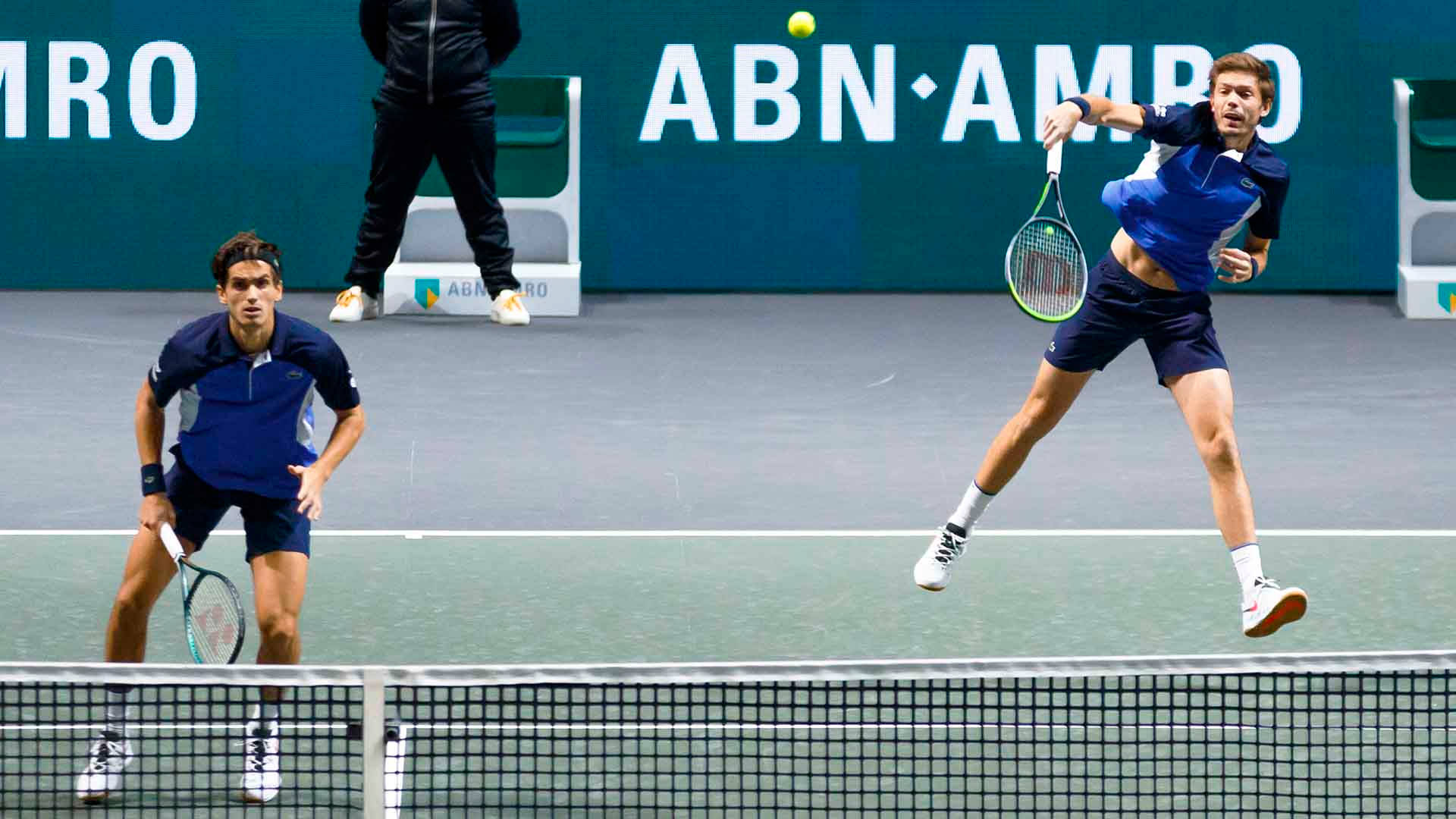 Nicol S Mahut Wallpaper